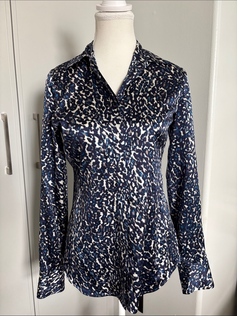 Ann Taylor Navy and White Silk Printed Button-Down Blouse
